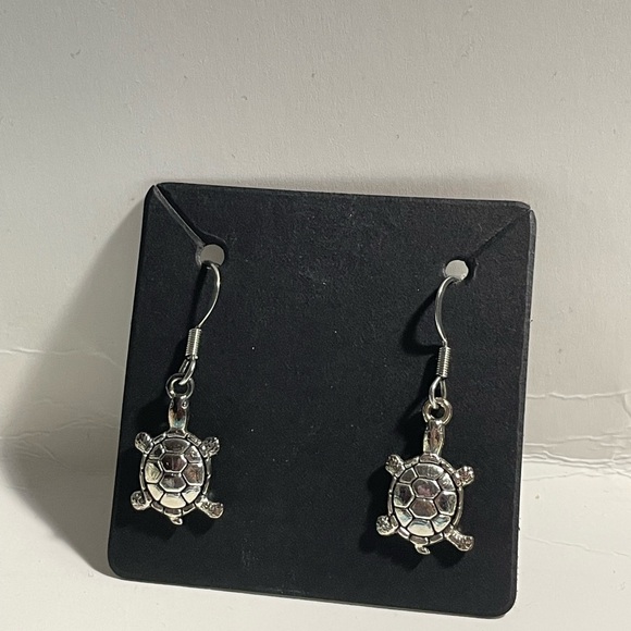 Mini earrings - Picture 1 of 3